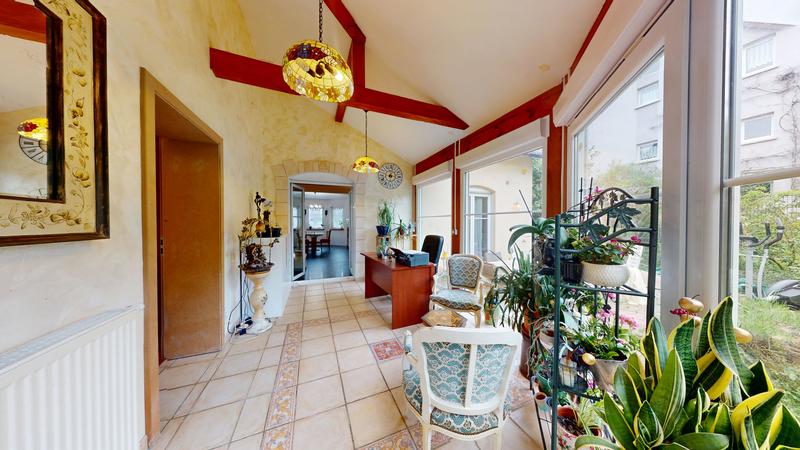 Maison chambre d'hôtes - 165 m² - 8 pièces