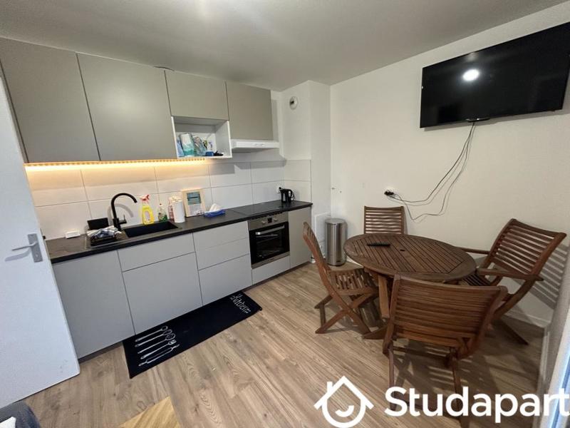 Chambre - 12 m² - 1 pièce