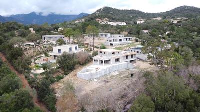 Villa - 240 m² - 6 pièces