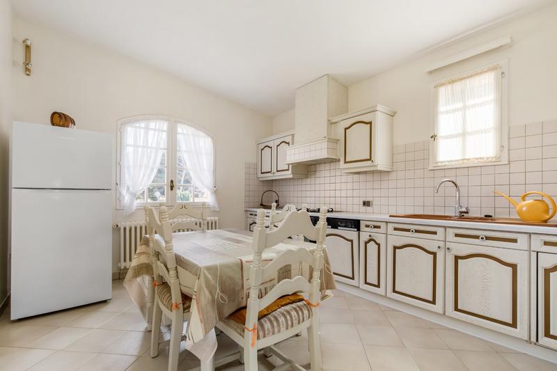 Maison d'architecte - 260 m² - 6 pièces