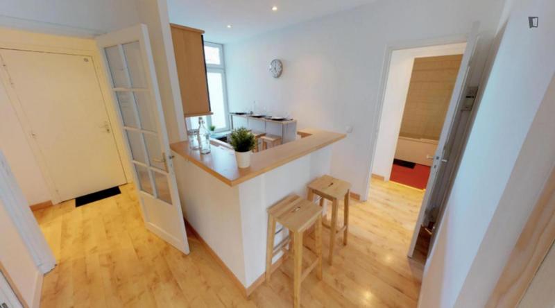 Chambre - 9 m² - 5 pièces