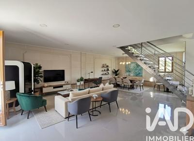 Maison - 127 m² - 4 pièces