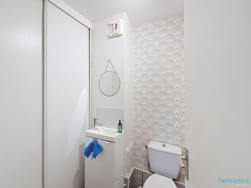 Appartement - 145 m² - 6 pièces