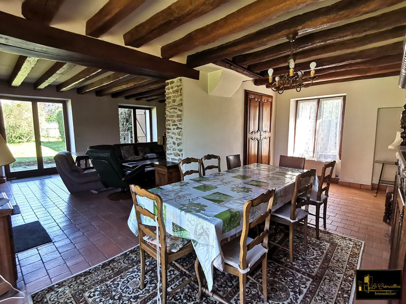 Maison ancienne - 201 m² - 6 pièces