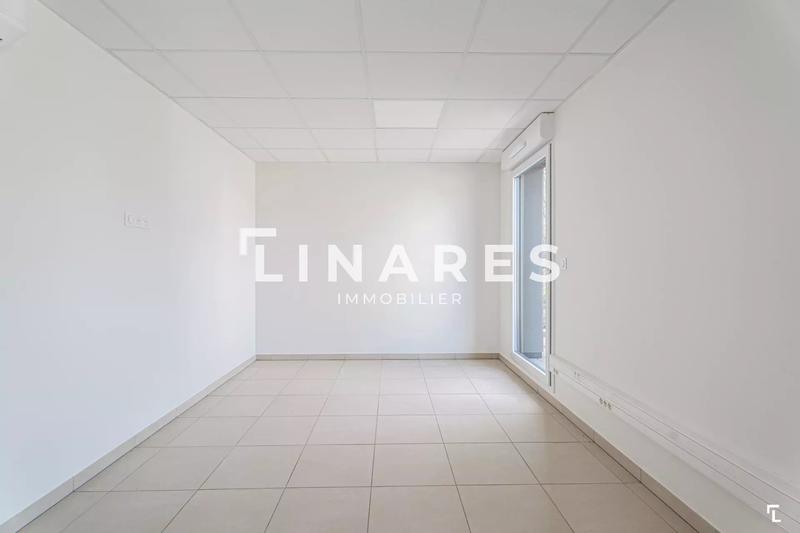 Bureau - 16 m² - 1 pièce