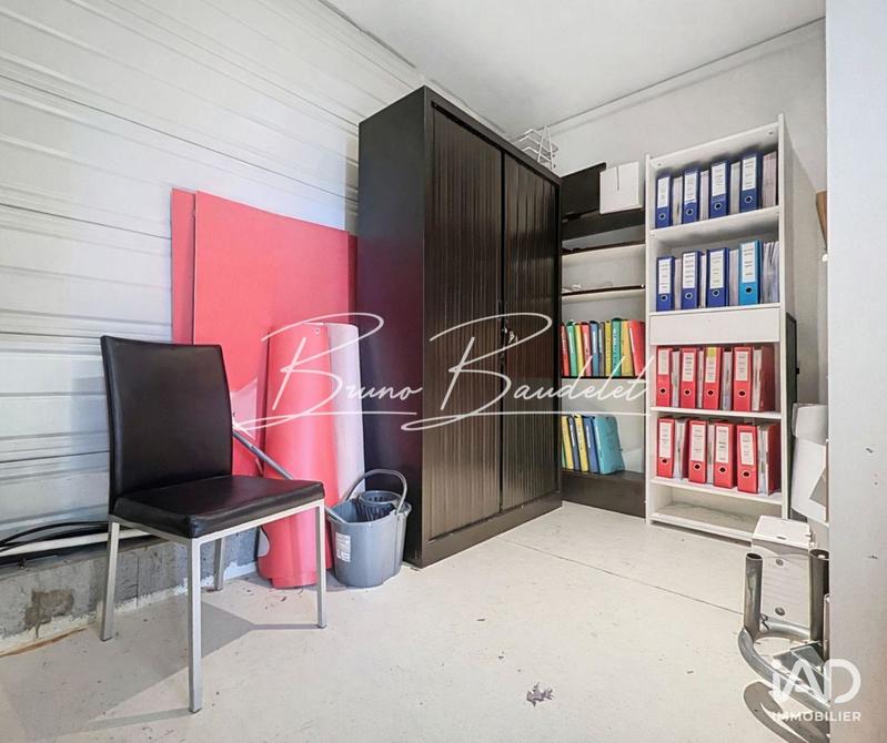 Local commercial - 200 m²