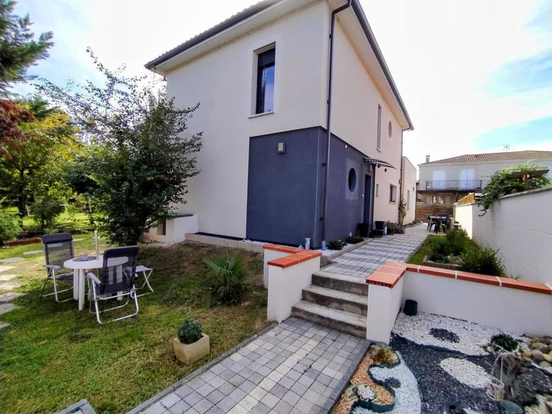 Maison - 113 m² - 5 pièces