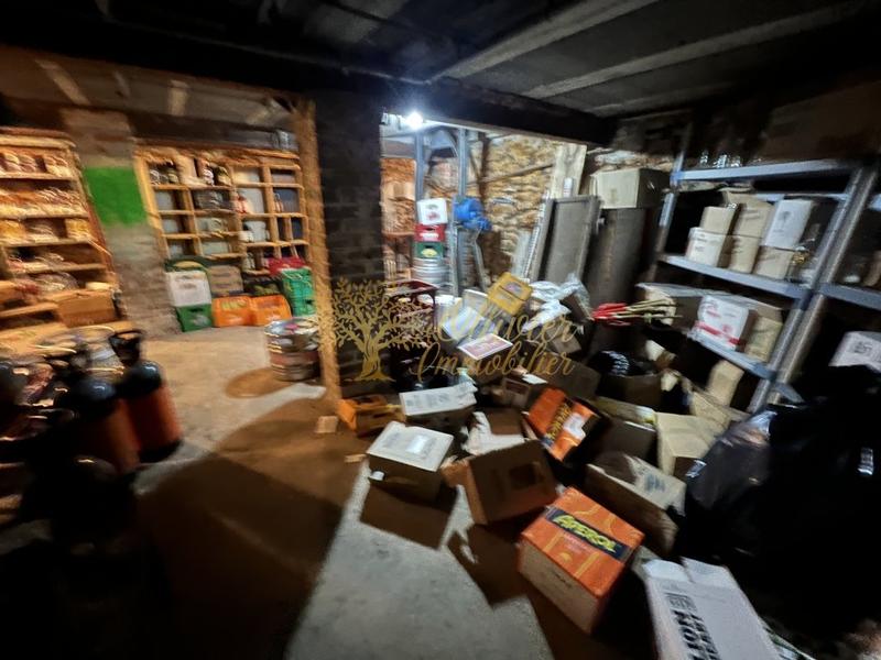 Local commercial - 180 m²