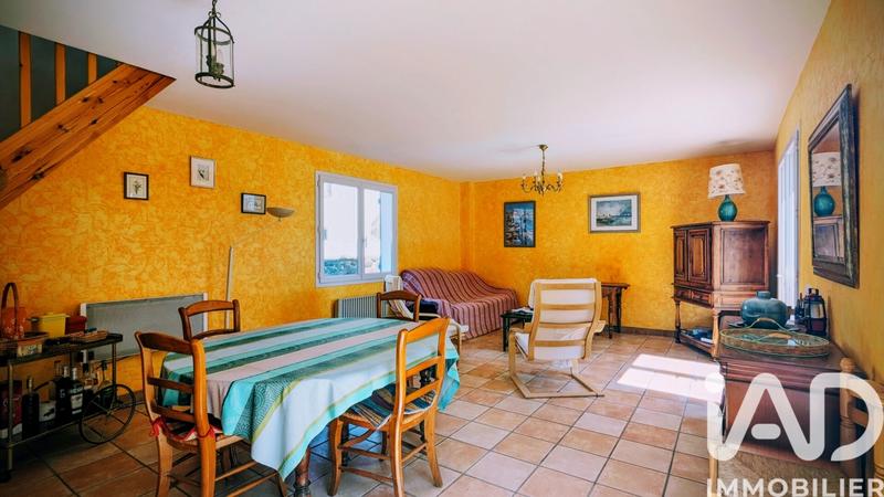 Maison - 92 m² - 4 pièces