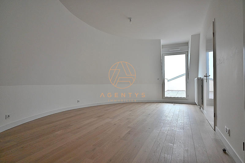 Duplex - 131 m² - 5 pièces