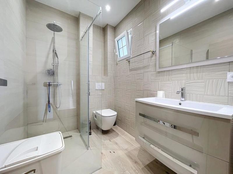 Villa - 407 m² - 13 pièces