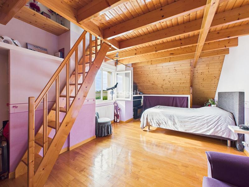 Maison - 191 m² - 8 pièces