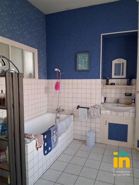 Demeure - 162 m² - 7 pièces