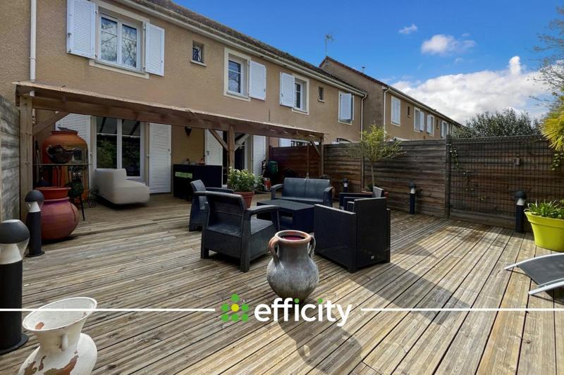 Maison - 84 m² - 4 pièces