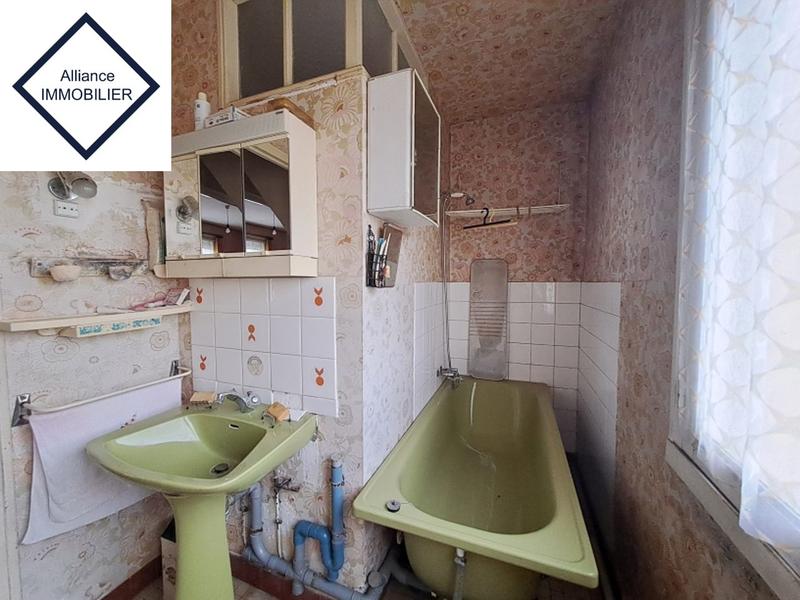 Maison - 77 m² - 5 pièces