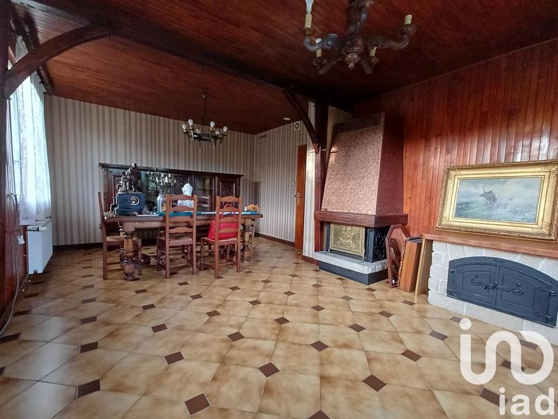 Maison - 90 m² - 5 pièces