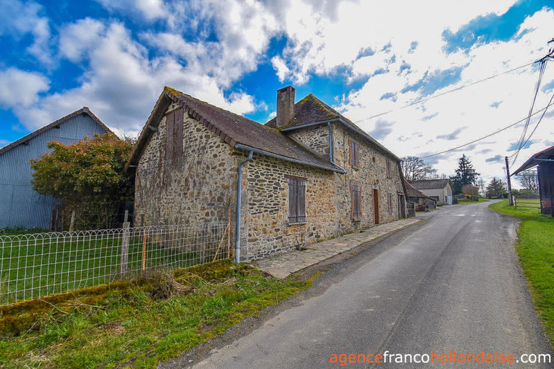 Propriété - 180 m² - 9 pièces