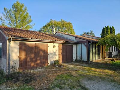 Pavillon - 85 m² - 4 pièces