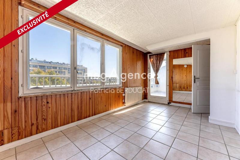 Appartement - 119 m² - 7 pièces