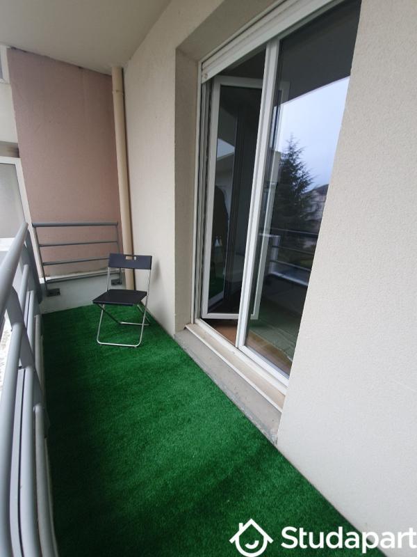 Chambre - 9 m² - 1 pièce