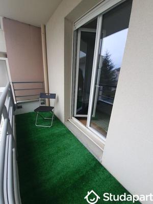 Chambre - 9 m² - 1 pièce