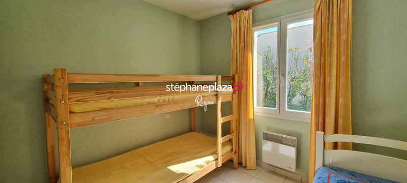 Maison - 92 m² - 4 pièces