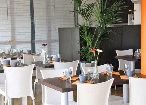 Studio - 25 m² - 1 pièce