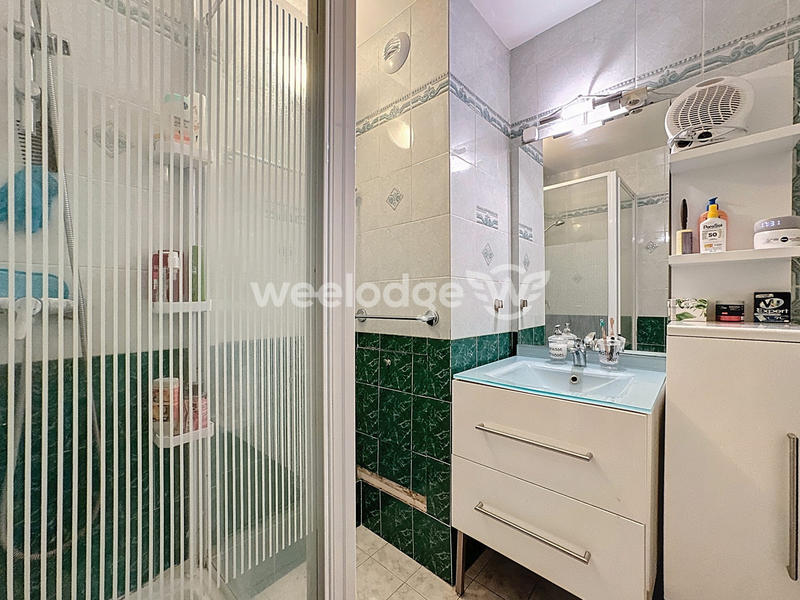 Appartement - 92 m² - 5 pièces