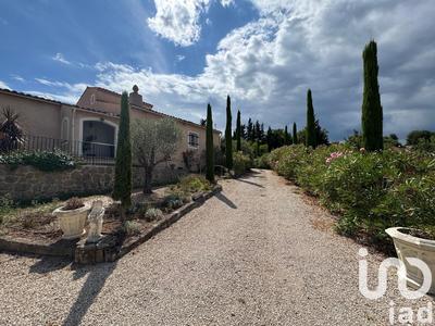 Maison - 244 m² - 4 pièces