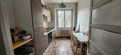 Appartement - 84 m² - 4 pièces