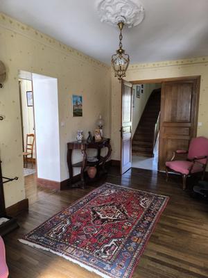 Maison - 201 m² - 7 pièces