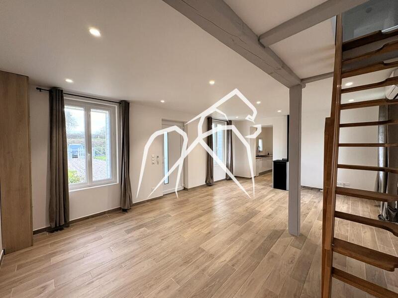 Maison ancienne - 102 m² - 6 pièces