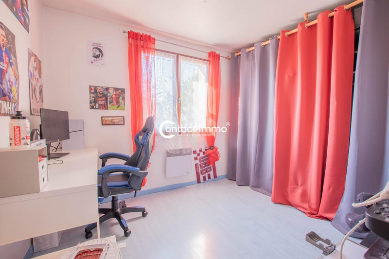 Maison - 146 m² - 6 pièces