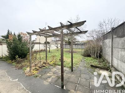 Maison - 105 m² - 4 pièces