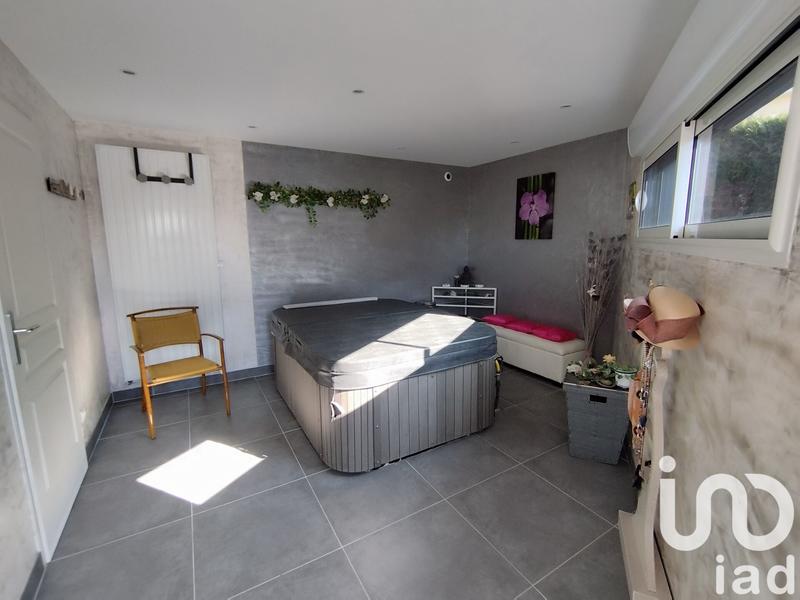 Maison - 427 m² - 14 pièces