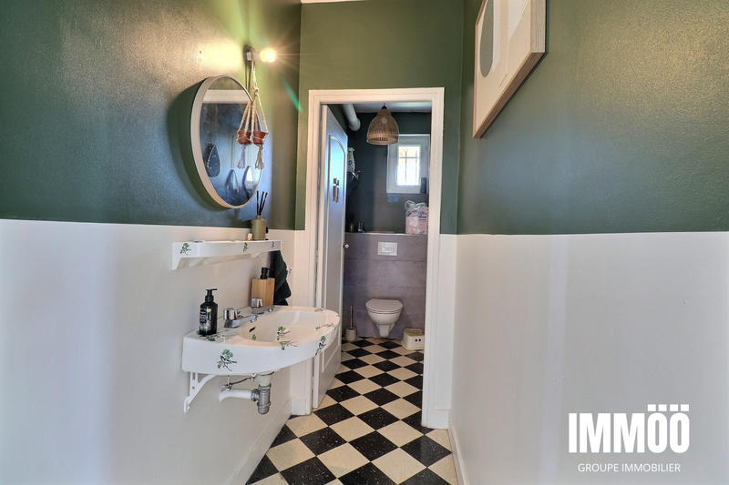 Maison - 190 m² - 6 pièces