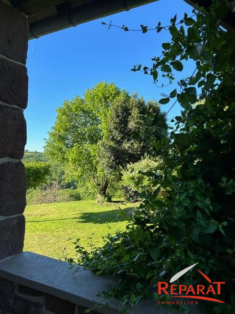 Maison - 171 m² - 5 pièces