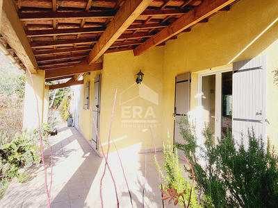 Maison - 111 m² - 4 pièces