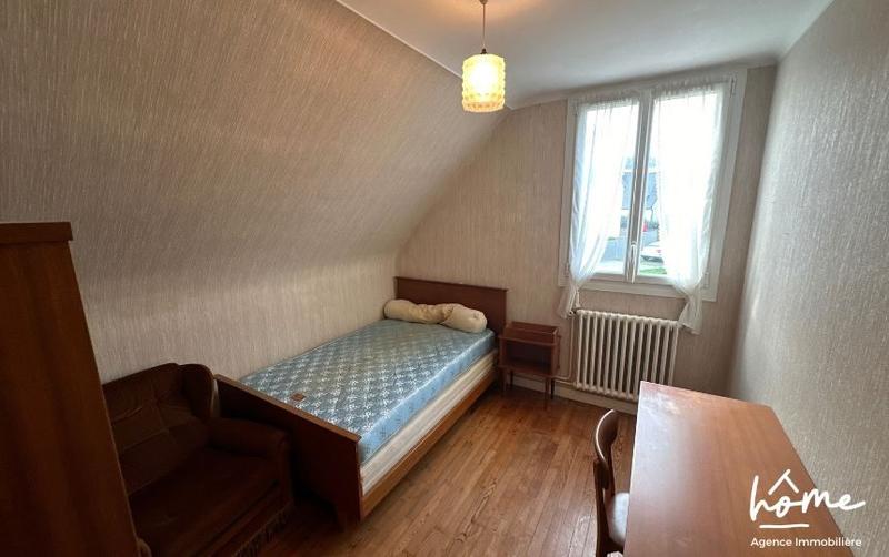 Maison - 111 m² - 6 pièces