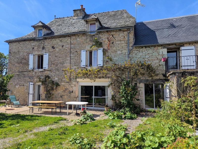 Maison - 157 m² - 5 pièces