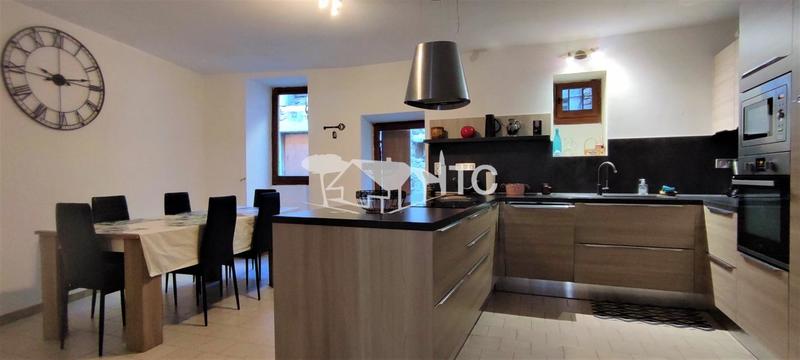 Maison - 103 m² - 5 pièces