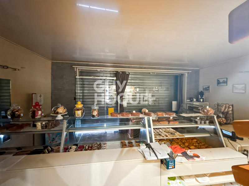 Maison - 213 m² - 6 pièces