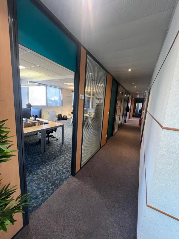 Bureau - 45 m² - 1 pièce