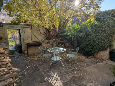 Maison - 80 m² - 5 pièces