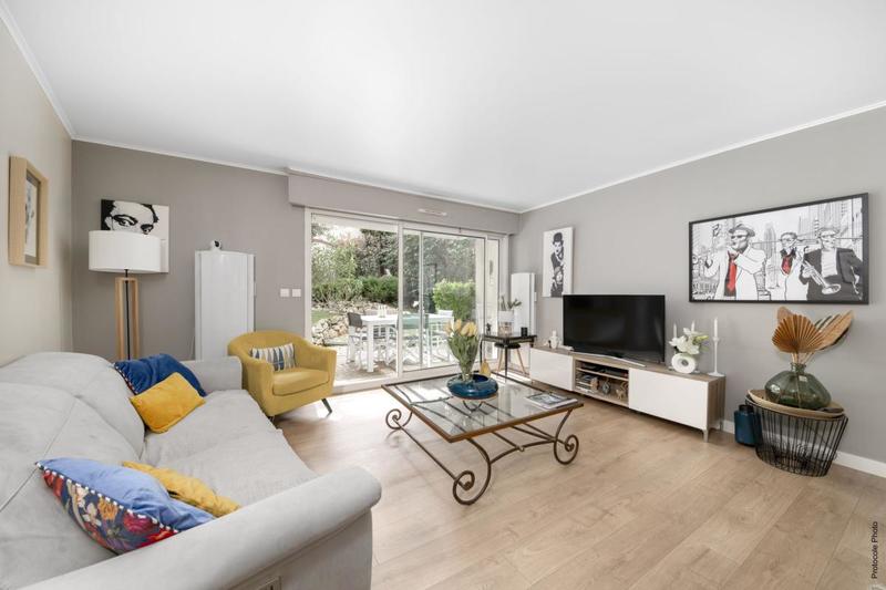 Appartement - 77 m² - 3 pièces