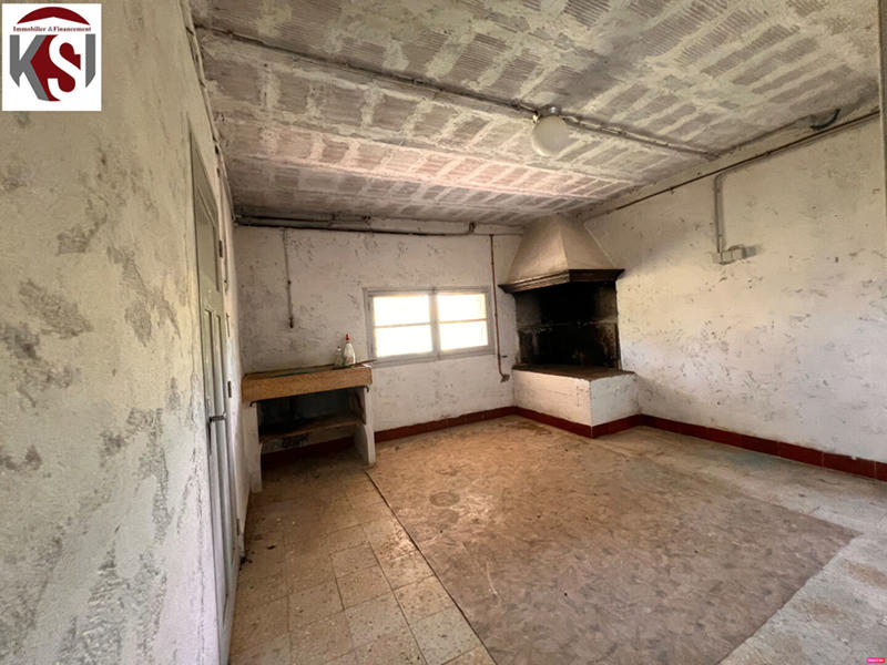 Maison - 214 m² - 8 pièces