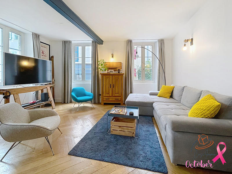 Appartement - 94 m² - 4 pièces