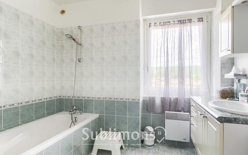 Maison ancienne - 169 m² - 6 pièces