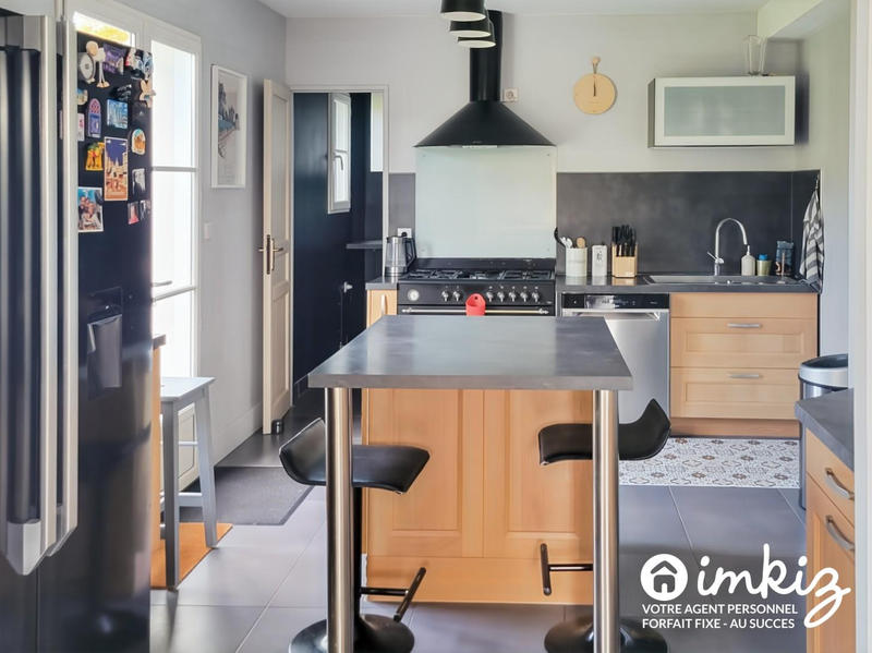 Maison - 140 m² - 6 pièces