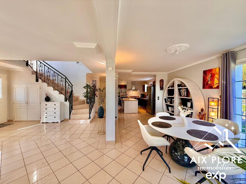 Maison contemporaine - 145 m² - 5 pièces